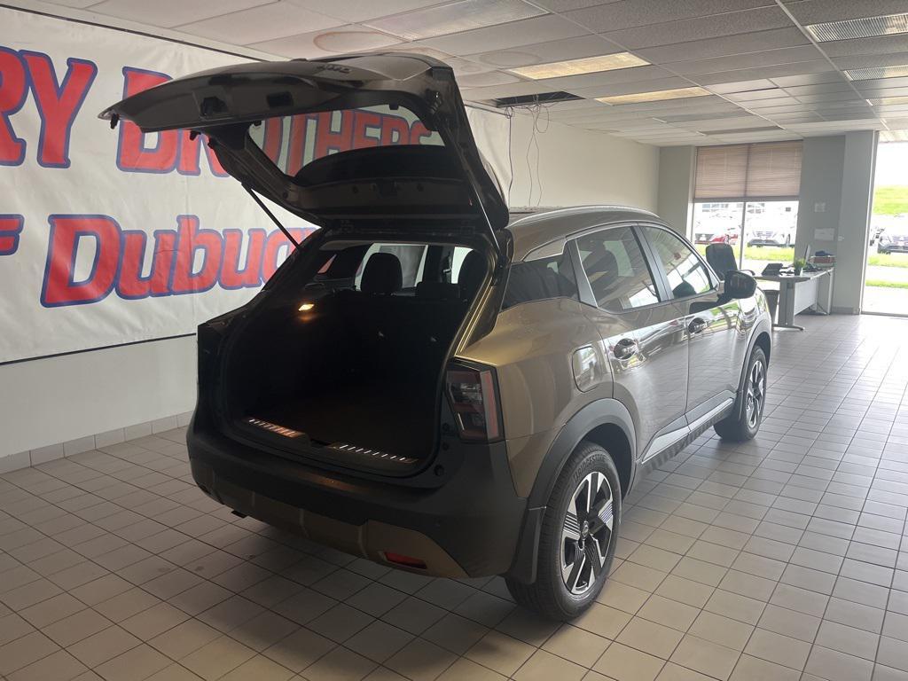 new 2025 Nissan Kicks car, priced at $29,790