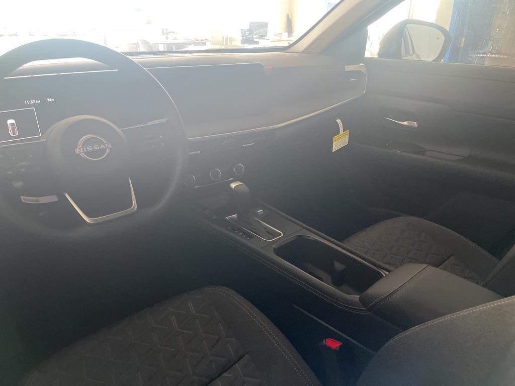new 2025 Nissan Kicks car, priced at $29,790