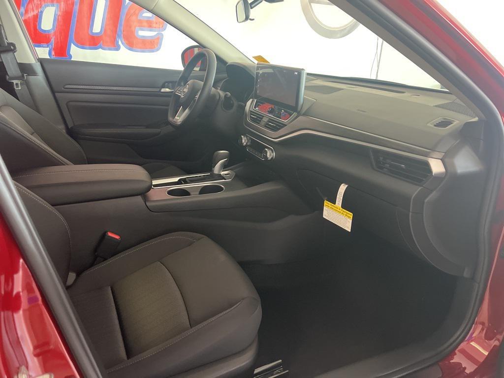 new 2025 Nissan Altima car, priced at $29,412