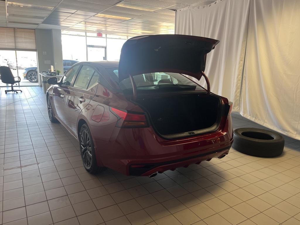 new 2025 Nissan Altima car, priced at $29,412