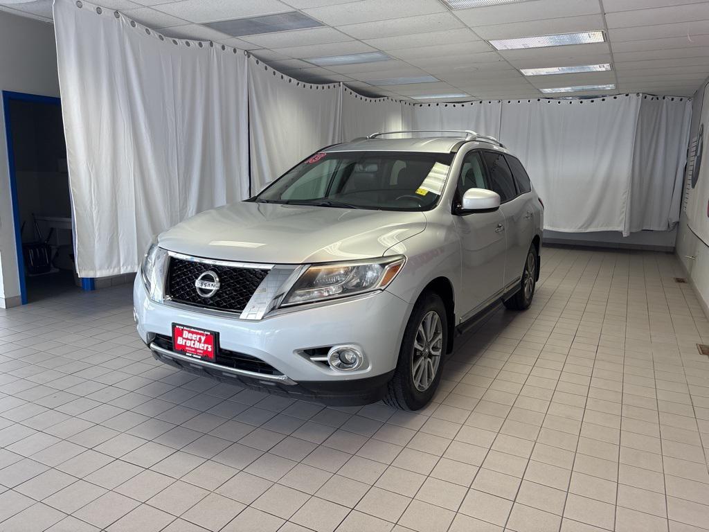 used 2013 Nissan Pathfinder car, priced at $6,291