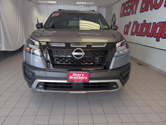 new 2025 Nissan Pathfinder car, priced at $45,575