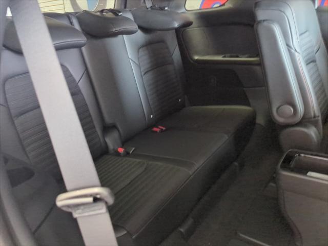 new 2025 Nissan Pathfinder car, priced at $45,575