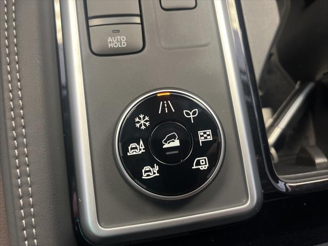 new 2025 Nissan Pathfinder car, priced at $54,035