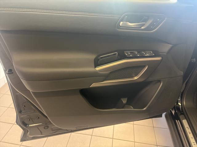 new 2025 Nissan Pathfinder car, priced at $54,035
