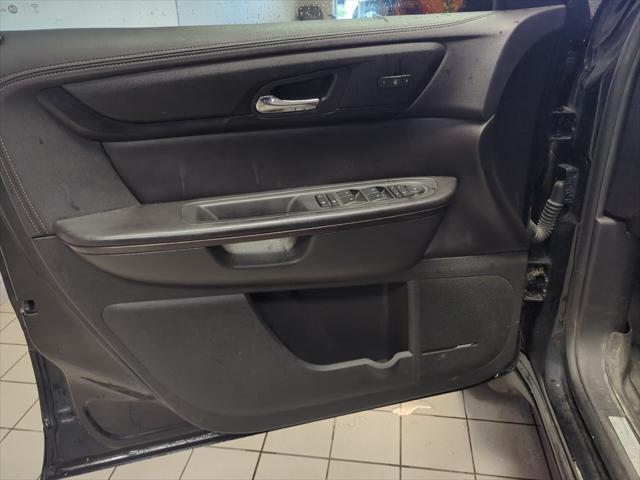 used 2017 Chevrolet Traverse car, priced at $11,560