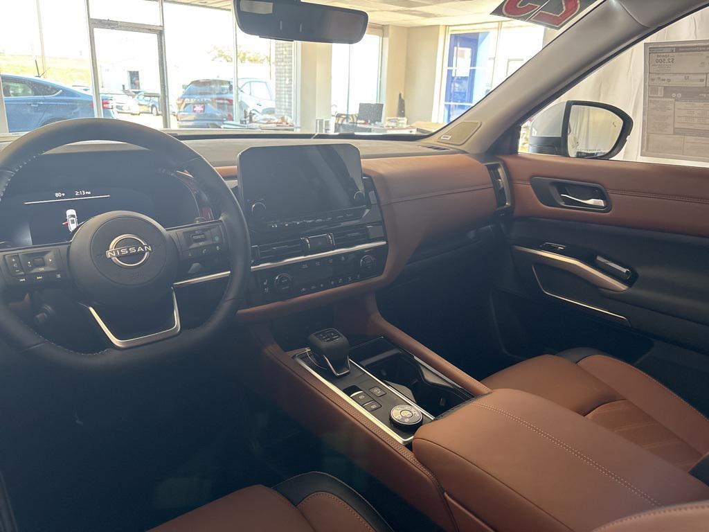 new 2025 Nissan Pathfinder car, priced at $47,715