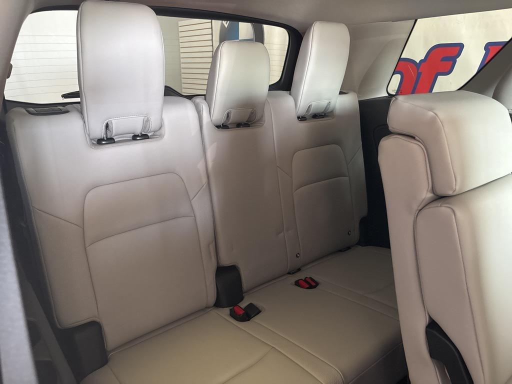 new 2025 Nissan Pathfinder car, priced at $40,245