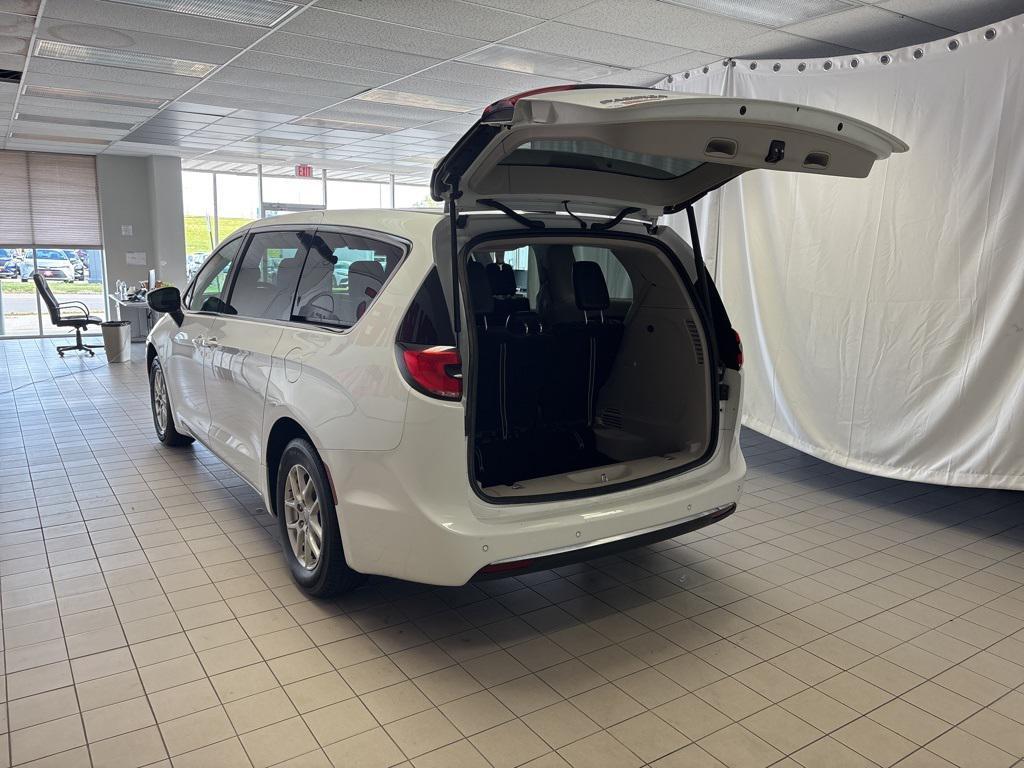 used 2023 Chrysler Pacifica car, priced at $22,686