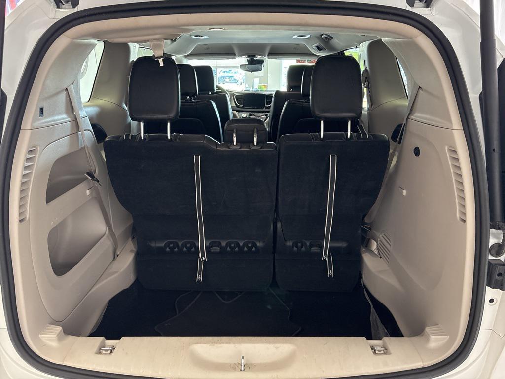 used 2023 Chrysler Pacifica car, priced at $22,686