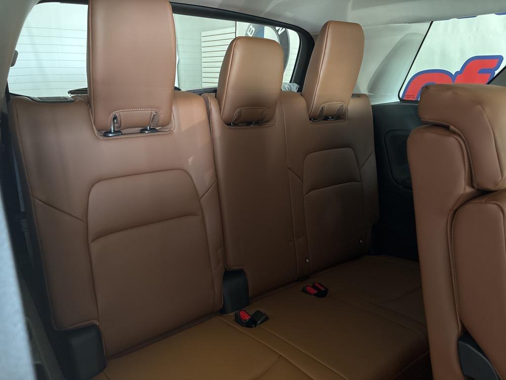 new 2025 Nissan Pathfinder car, priced at $47,075