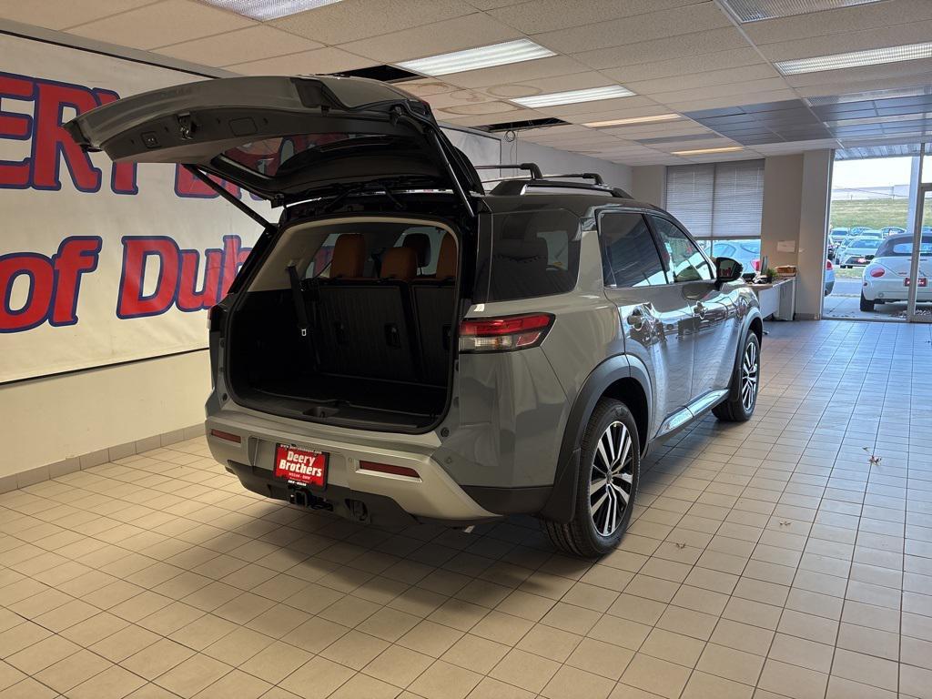 new 2025 Nissan Pathfinder car, priced at $49,445