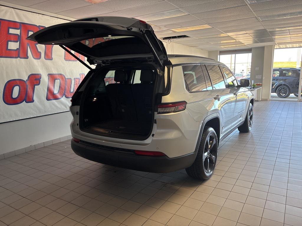 used 2021 Jeep Grand Cherokee L car, priced at $27,824