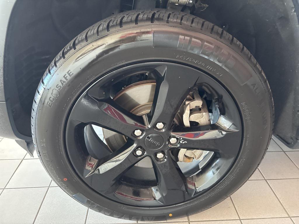 used 2021 Jeep Grand Cherokee L car, priced at $27,824