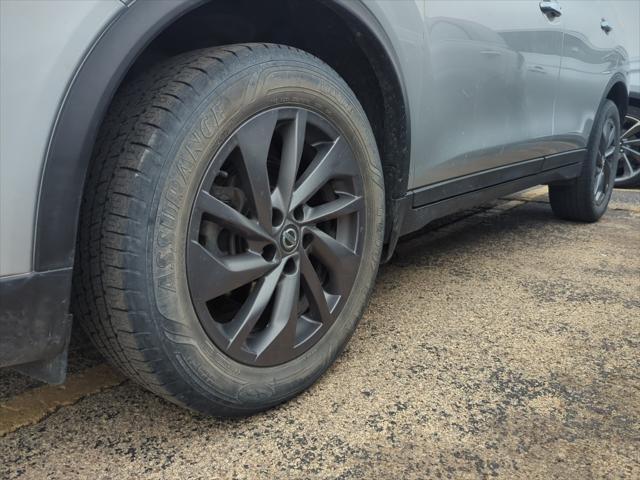 used 2016 Nissan Rogue car, priced at $11,962