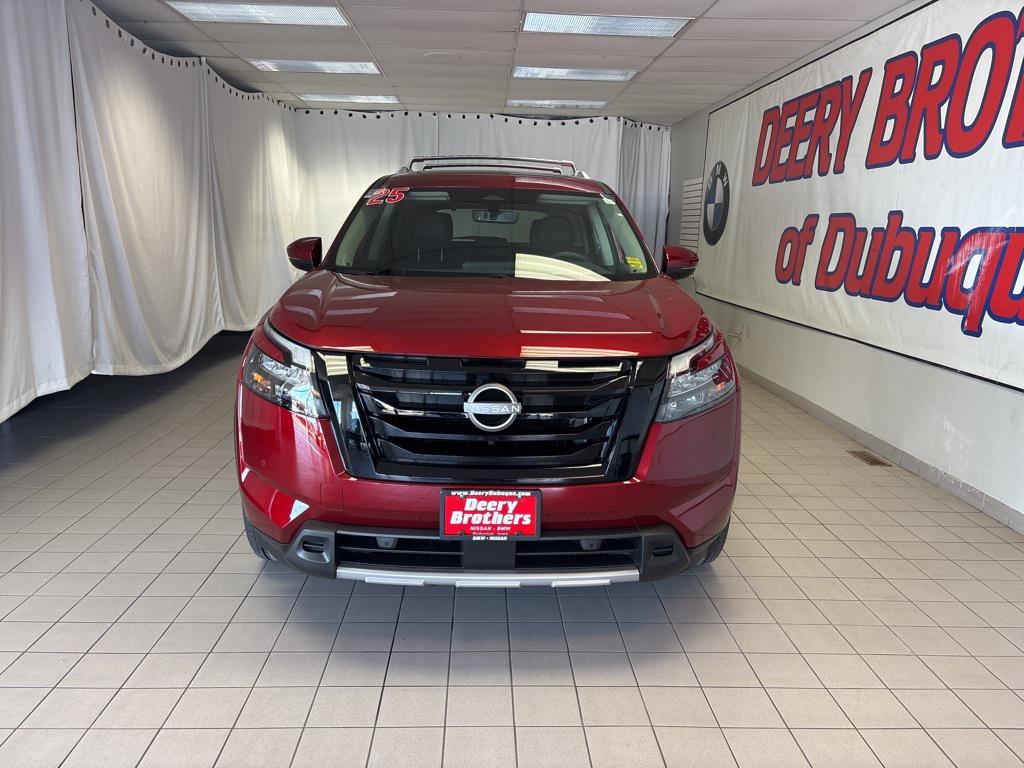 new 2025 Nissan Pathfinder car, priced at $48,990