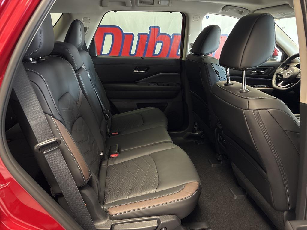new 2025 Nissan Pathfinder car, priced at $48,990