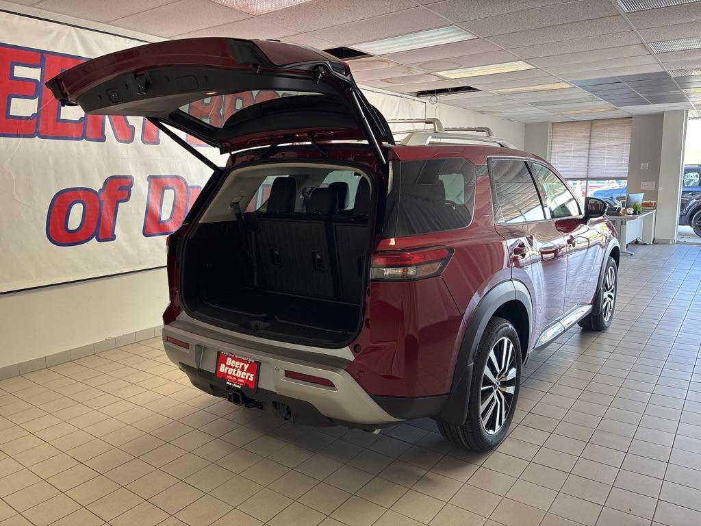 new 2025 Nissan Pathfinder car, priced at $48,990