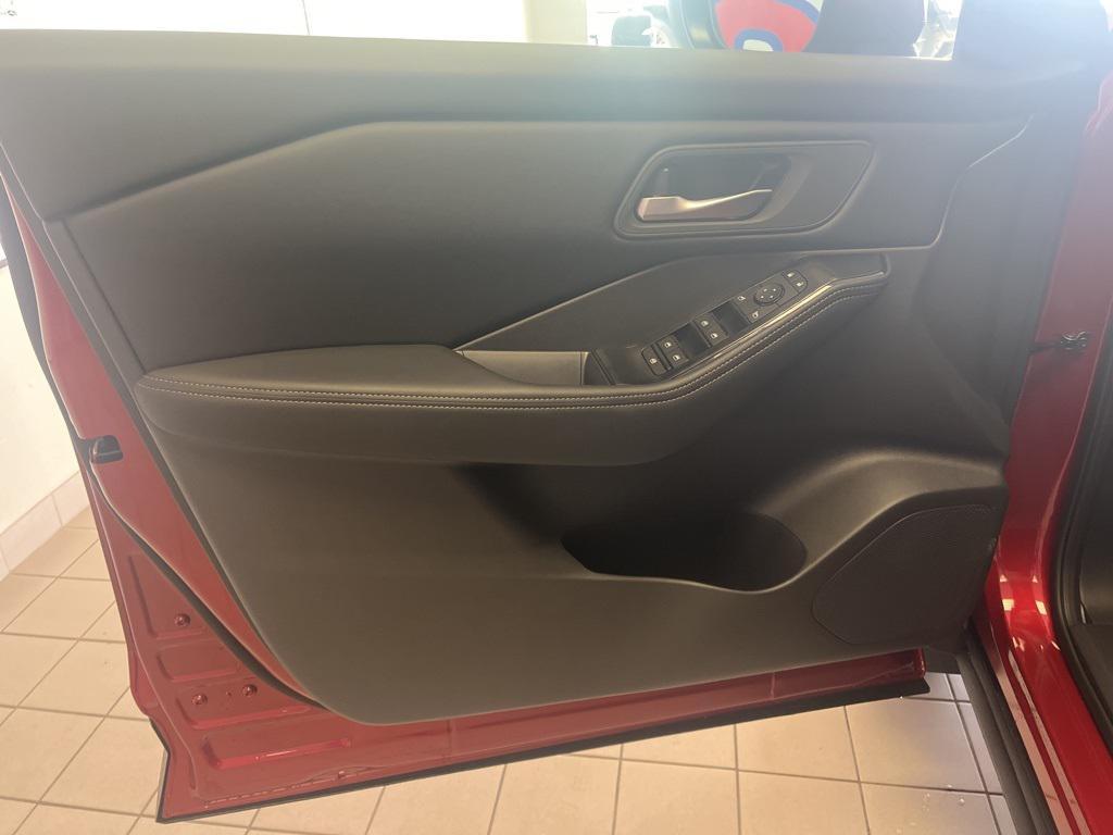 new 2026 Nissan Rogue car, priced at $31,136