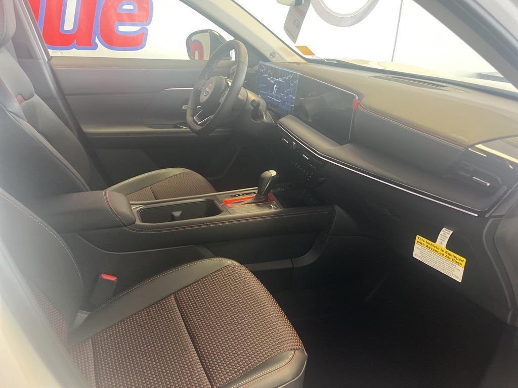 new 2025 Nissan Kicks car, priced at $30,626