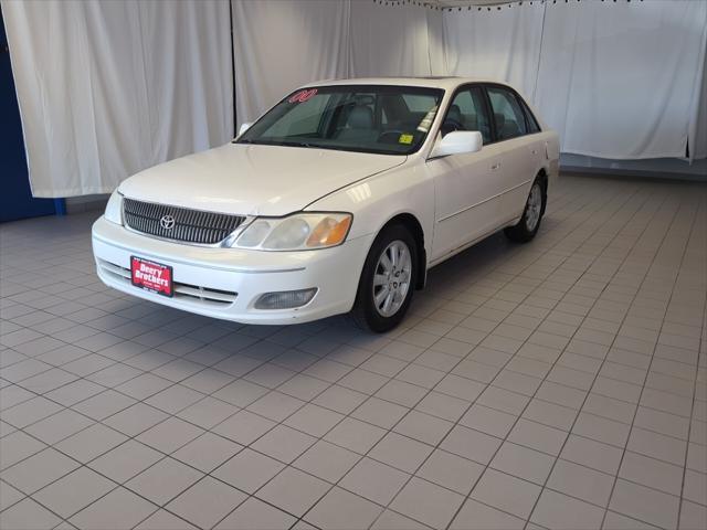 used 2000 Toyota Avalon car, priced at $2,923