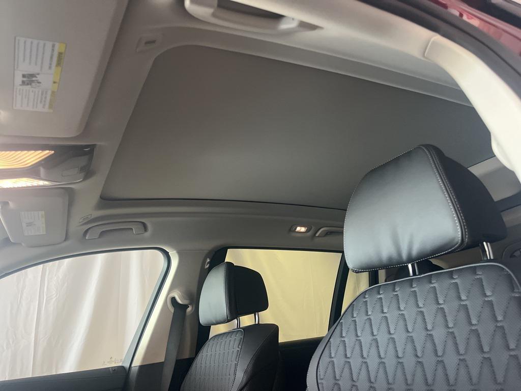 new 2026 BMW X7 car, priced at $97,785