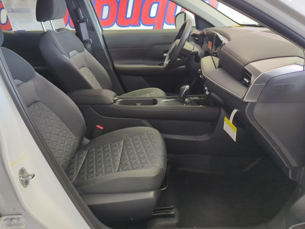 new 2025 Nissan Kicks car, priced at $25,617