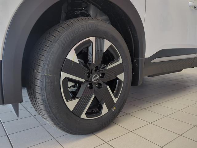new 2025 Nissan Kicks car, priced at $27,360
