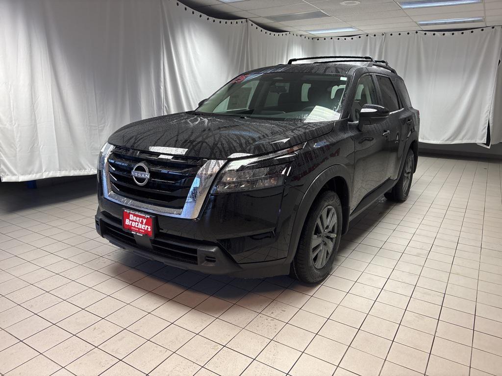 new 2025 Nissan Pathfinder car, priced at $38,012