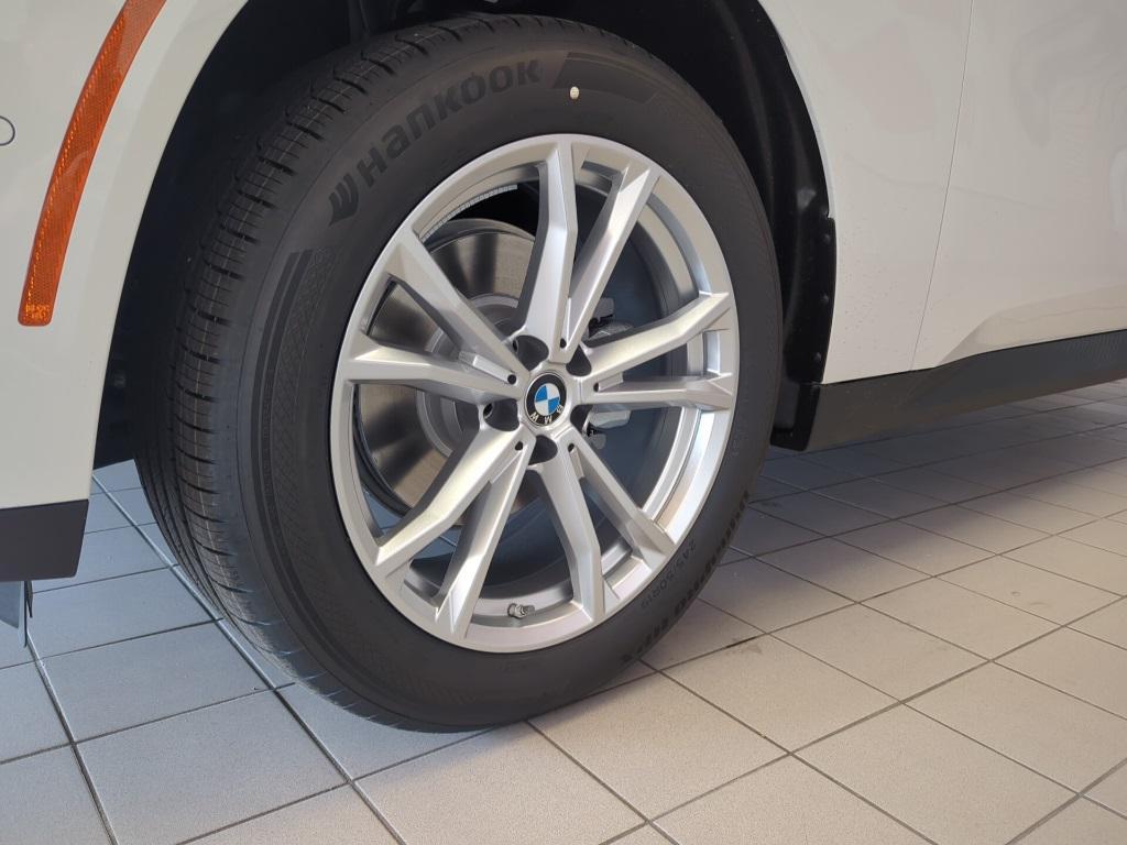 new 2025 BMW X3 car, priced at $57,235