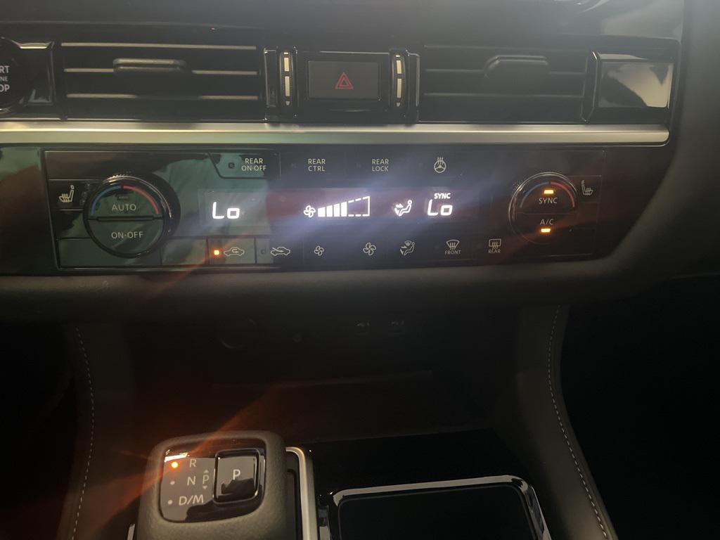 new 2025 Nissan Pathfinder car, priced at $39,797