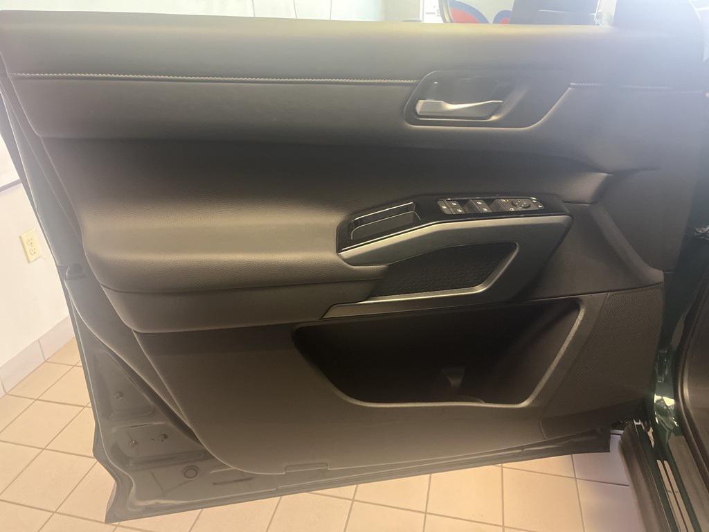 new 2025 Nissan Pathfinder car, priced at $39,797