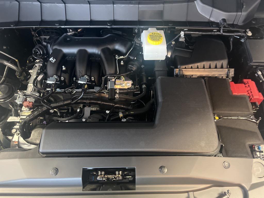 new 2025 Nissan Pathfinder car, priced at $39,797