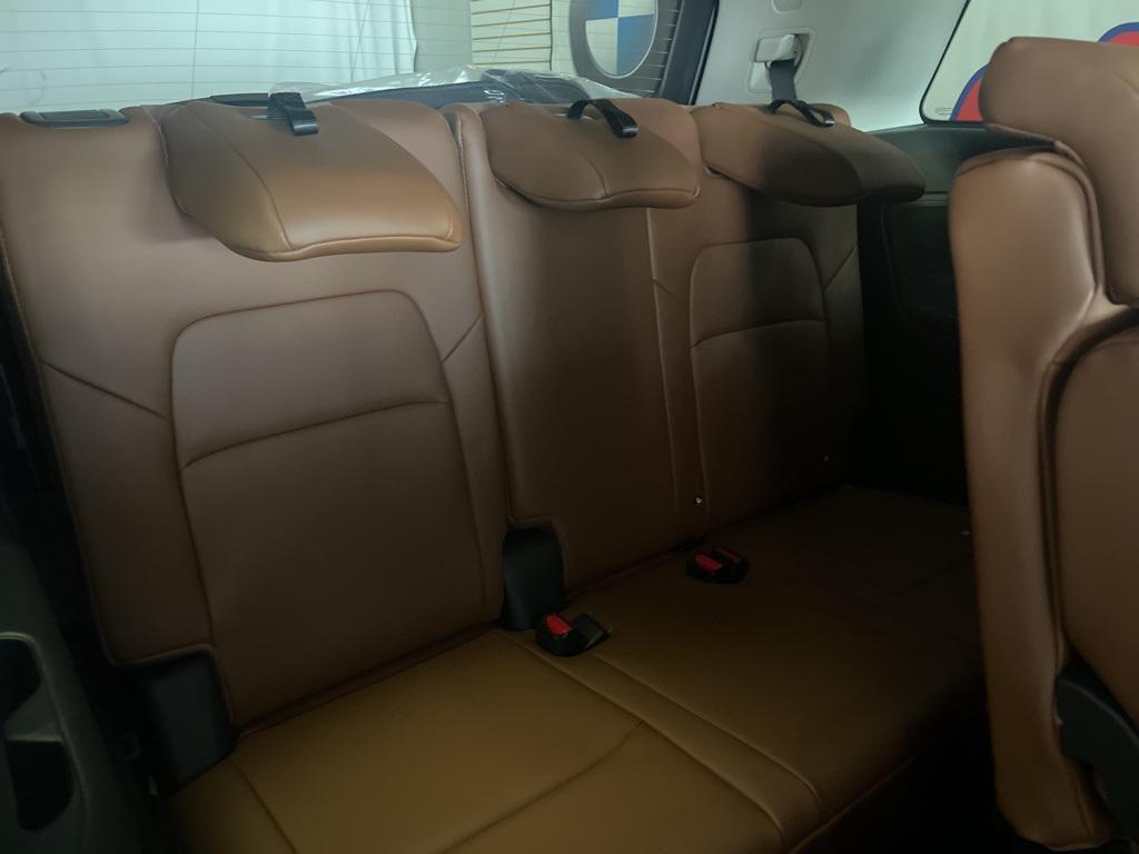 new 2025 Nissan Pathfinder car, priced at $46,348