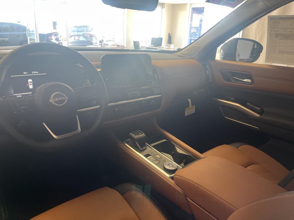 new 2025 Nissan Pathfinder car, priced at $46,348
