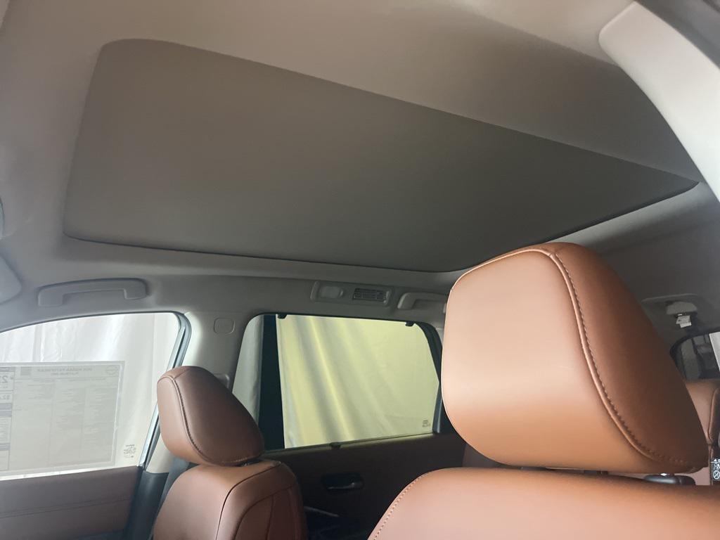 new 2025 Nissan Pathfinder car, priced at $46,348