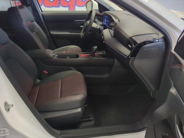 new 2025 Nissan Kicks car, priced at $30,674