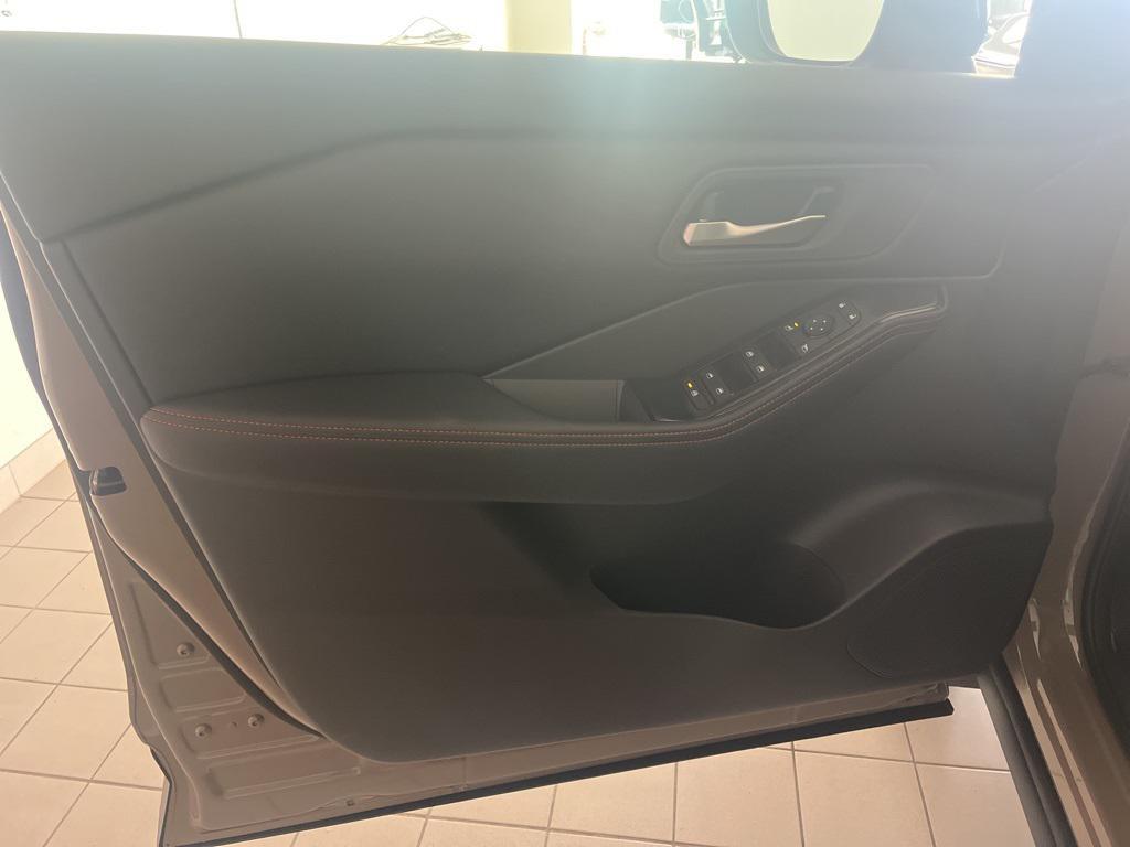 new 2026 Nissan Rogue car, priced at $33,256