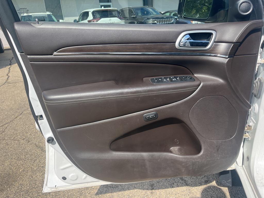 used 2018 Jeep Grand Cherokee car, priced at $23,864