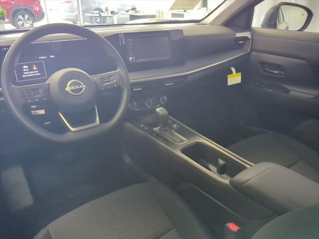 new 2025 Nissan Kicks car, priced at $24,514