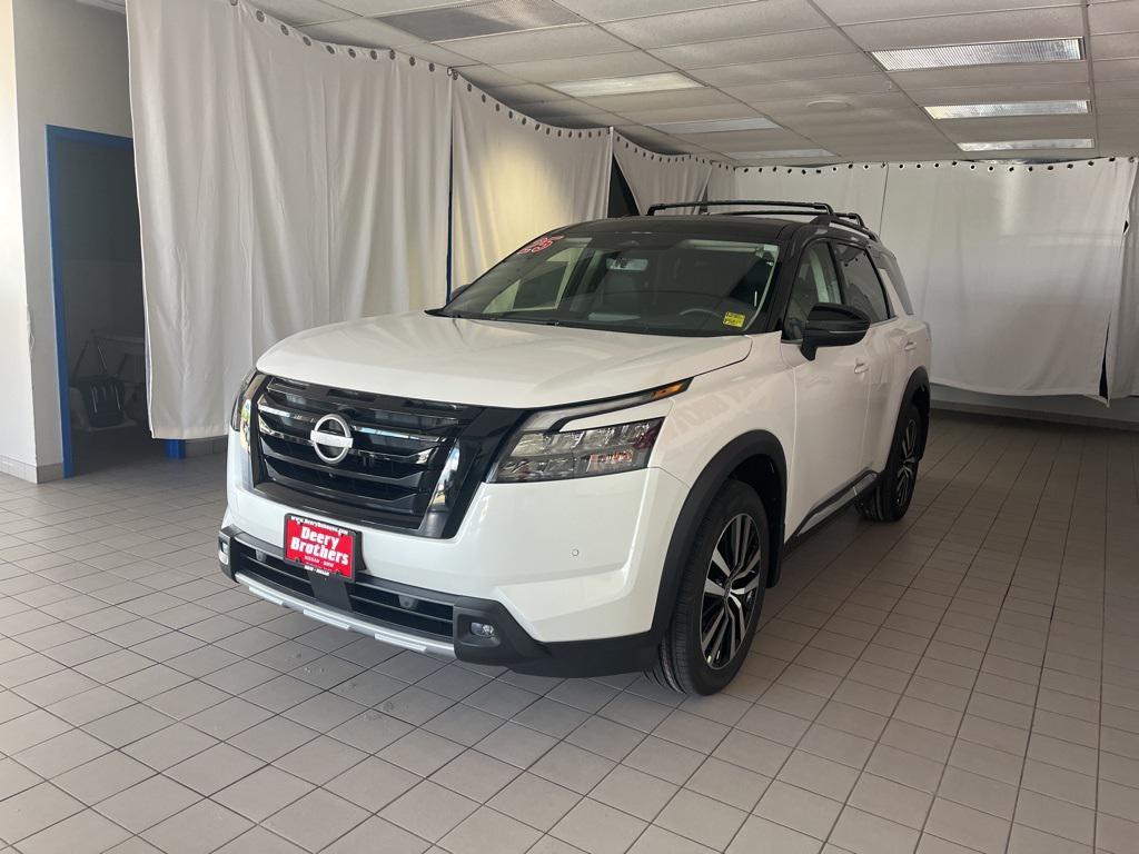 new 2025 Nissan Pathfinder car, priced at $54,125