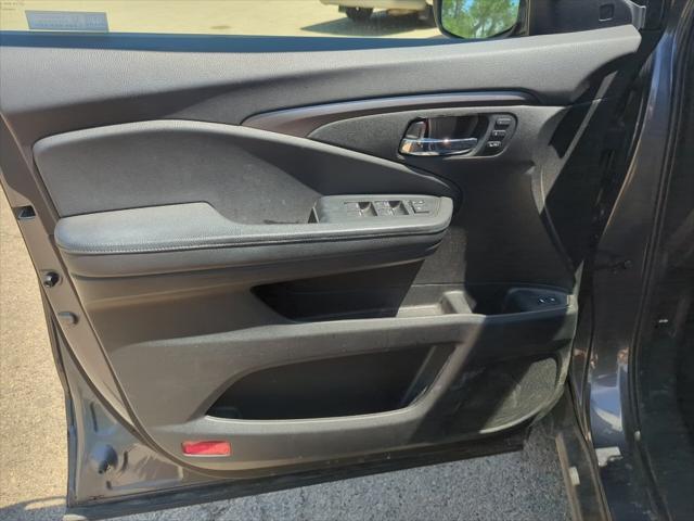 used 2021 Honda Pilot car, priced at $28,436
