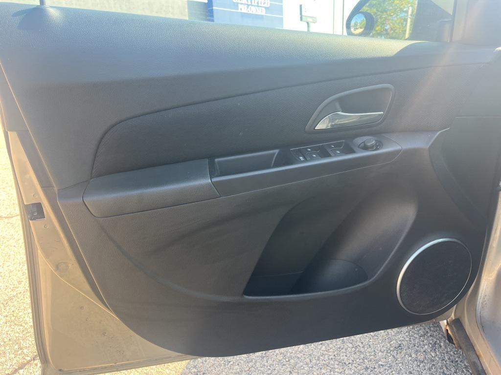 used 2011 Chevrolet Cruze car, priced at $5,980