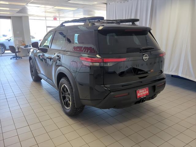 new 2025 Nissan Pathfinder car, priced at $45,203