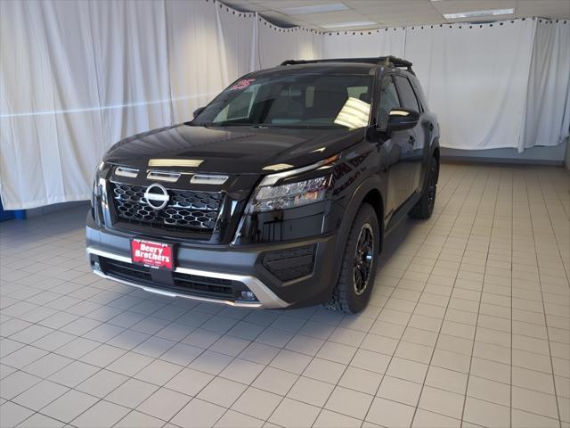 new 2025 Nissan Pathfinder car, priced at $45,203