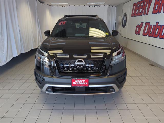 new 2025 Nissan Pathfinder car, priced at $45,203