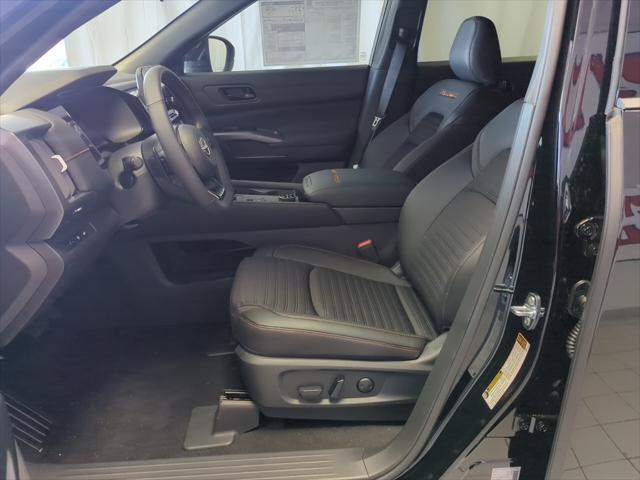 new 2025 Nissan Pathfinder car, priced at $45,203