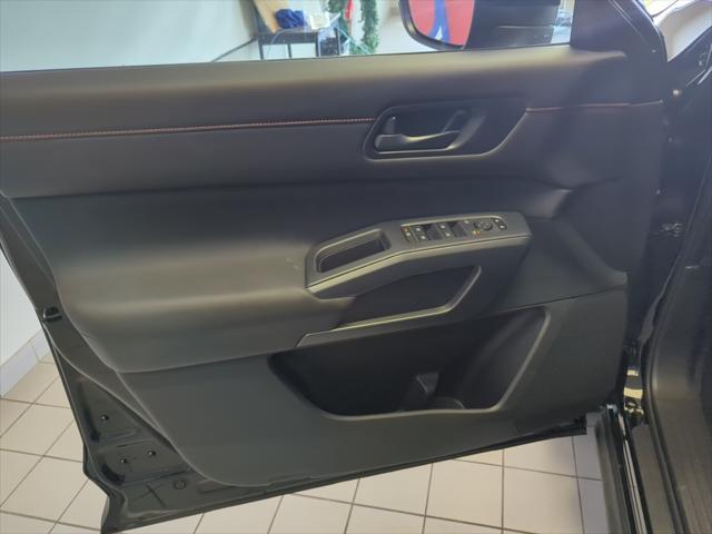 new 2025 Nissan Pathfinder car, priced at $45,203