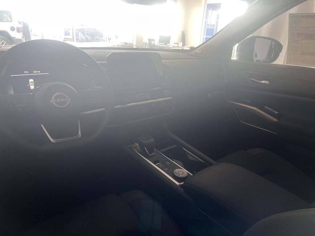 new 2025 Nissan Pathfinder car, priced at $53,445