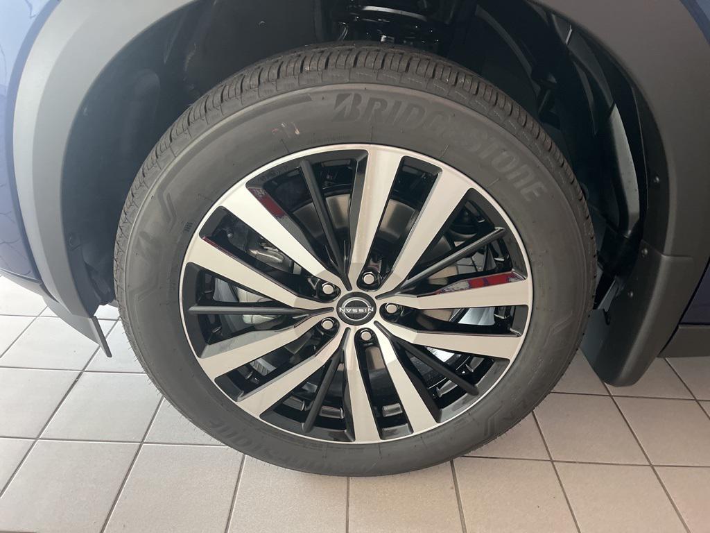 new 2025 Nissan Pathfinder car, priced at $53,445